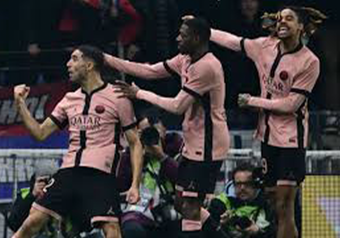 Résumé des dernières performances des trois premiers de la Ligue 1 française